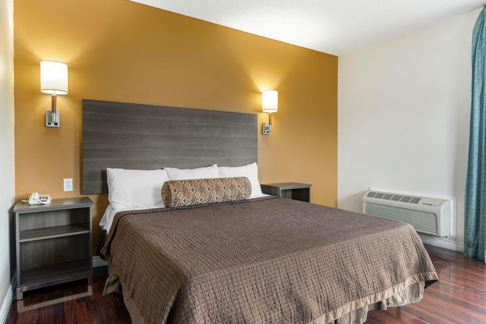 Riverside Inn & Suites Extérieur photo