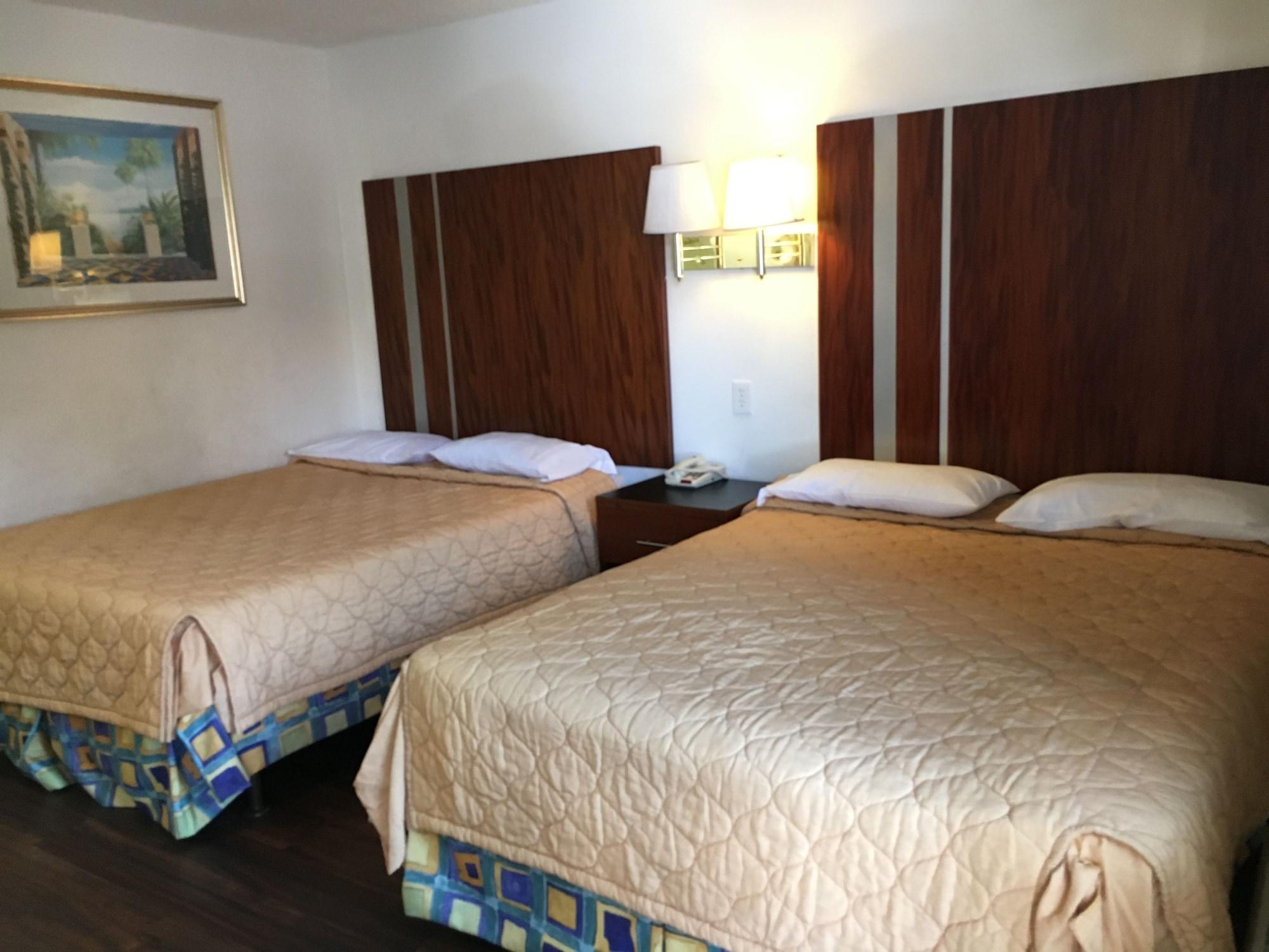 Riverside Inn & Suites Extérieur photo