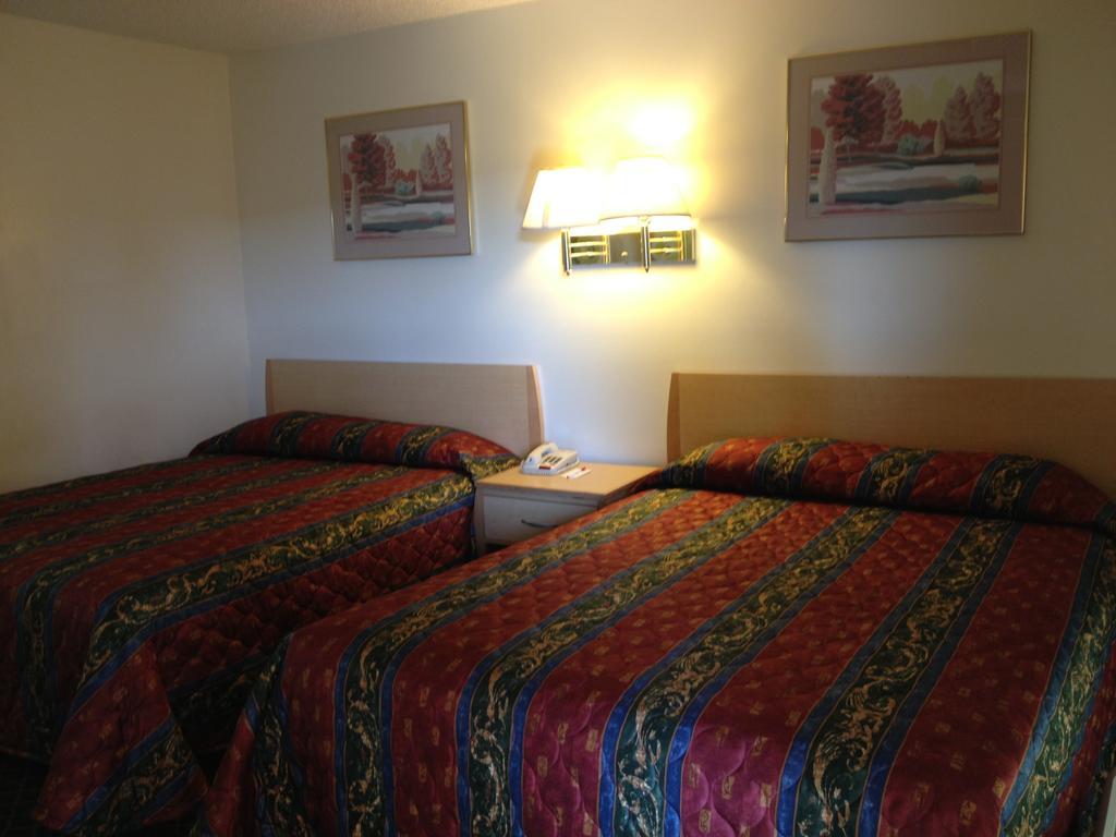 Riverside Inn & Suites Extérieur photo
