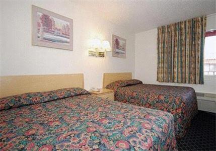 Riverside Inn & Suites Extérieur photo